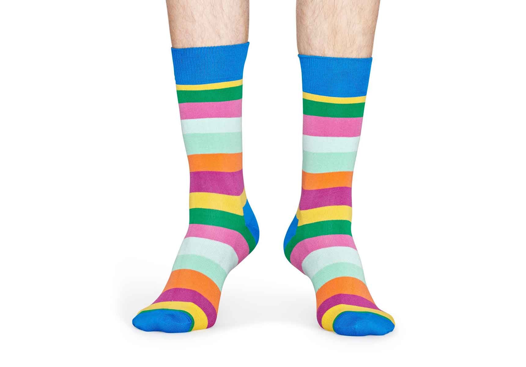 mens_happy-socks_stripes_accessories_str01-6450_pink_lifestyle